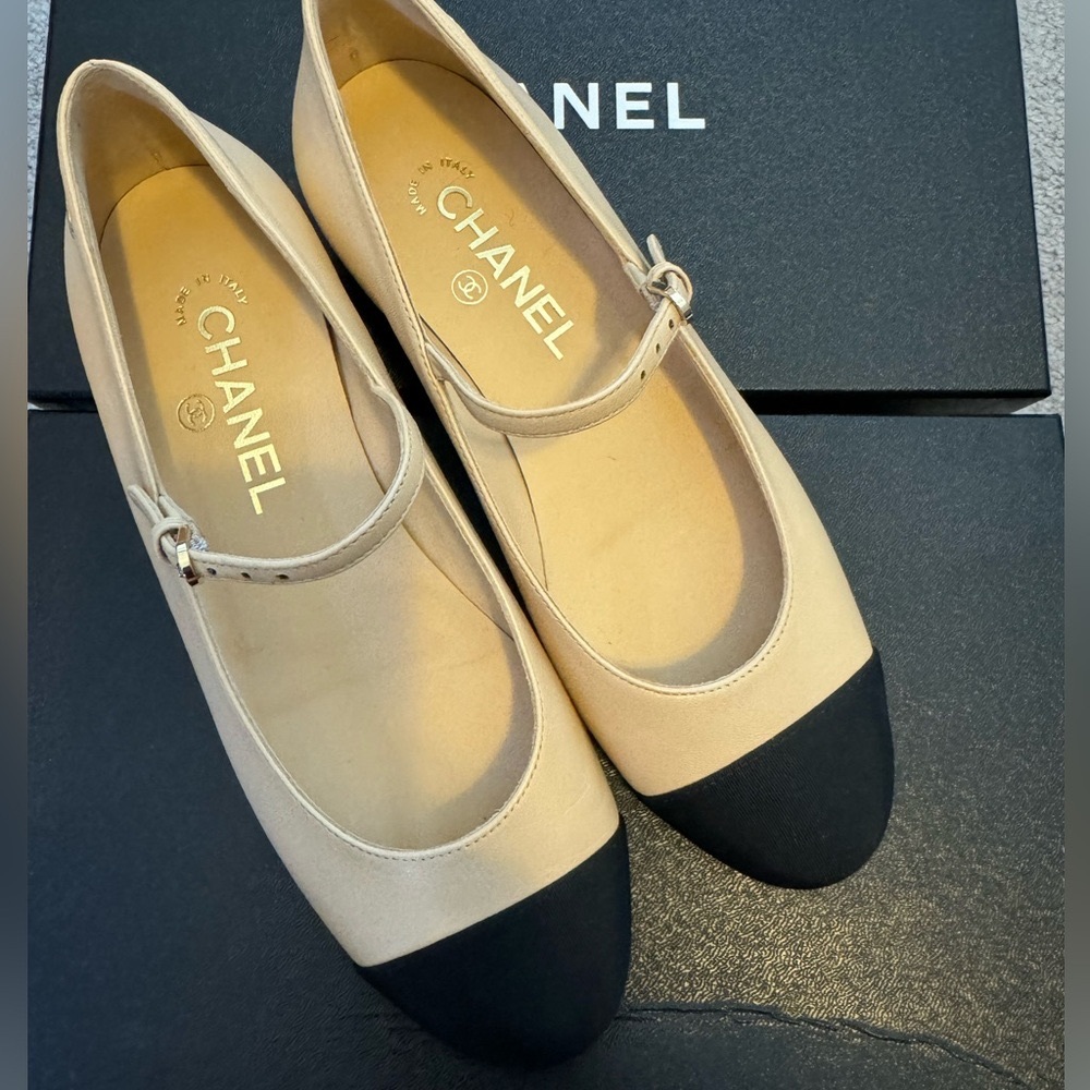 Chanel Beige and Black Women's Shoes